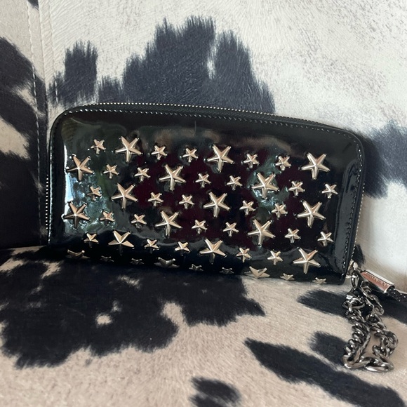 Jimmy Choo Black Patent Star Zip Around Wallet - Picture 3 of 15